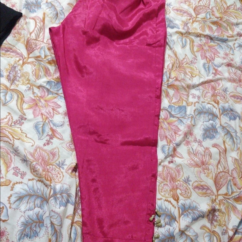 Pakistani 3 Piece Shalwar Kameez - image 6